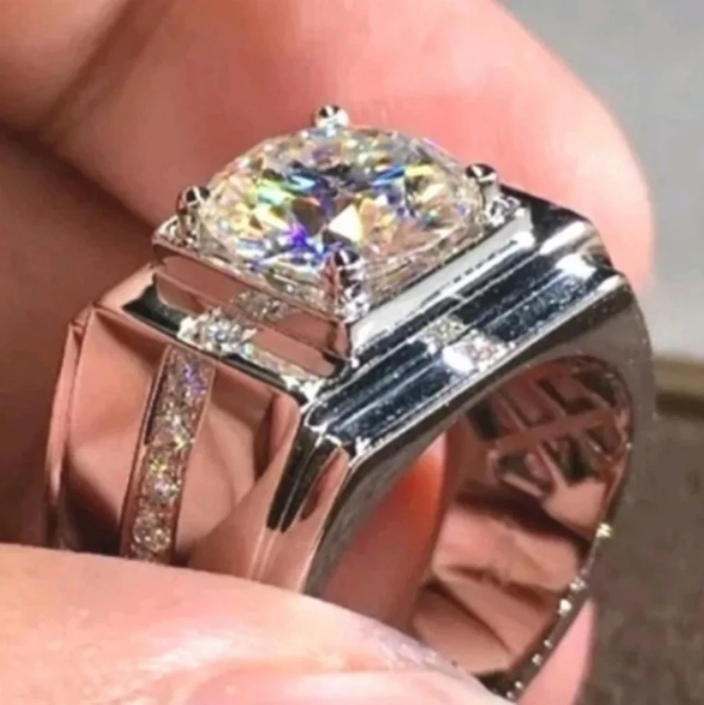 Elegant Unisex Silver Ring with Clear Gemstone Sz 9
